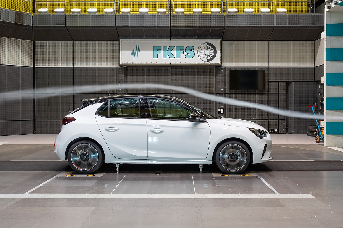 Opel  Corsa, foto degli esterni