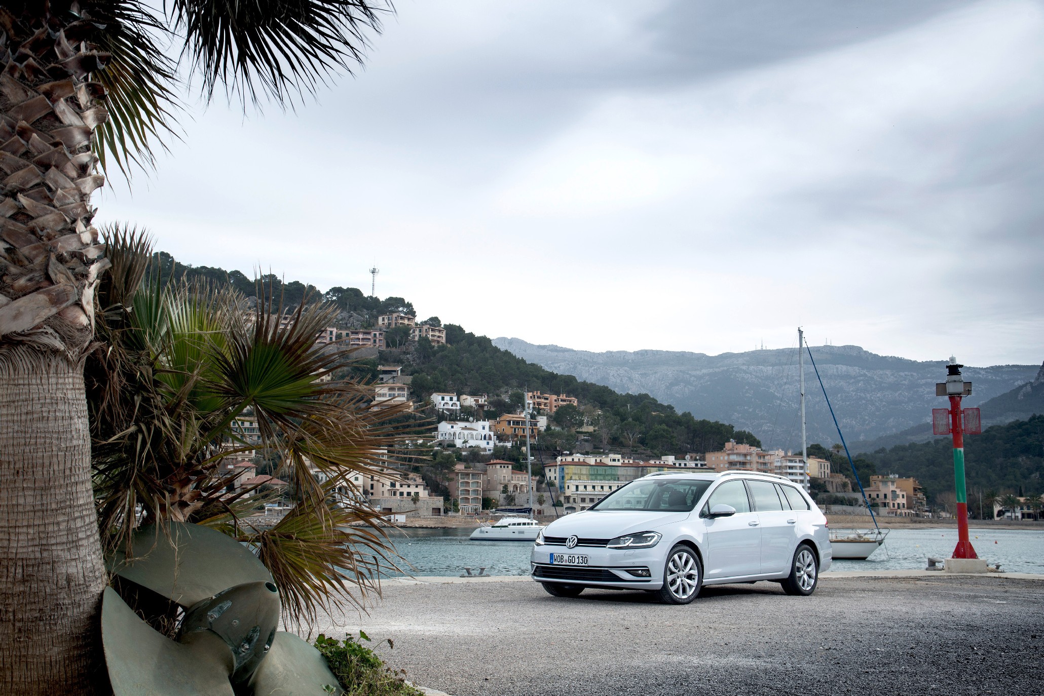 Volkswagen  Golf Variant