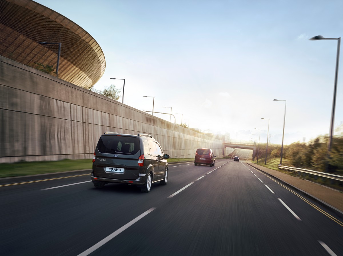 Ford  Tourneo Courier