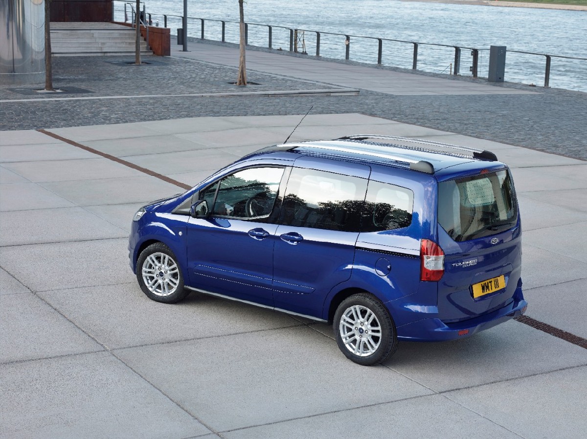 Ford  Tourneo Courier