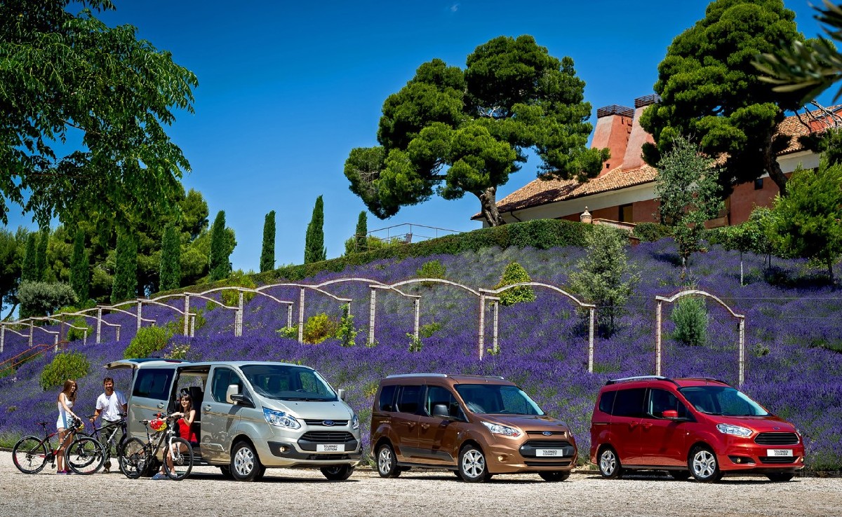 Ford  Tourneo Courier