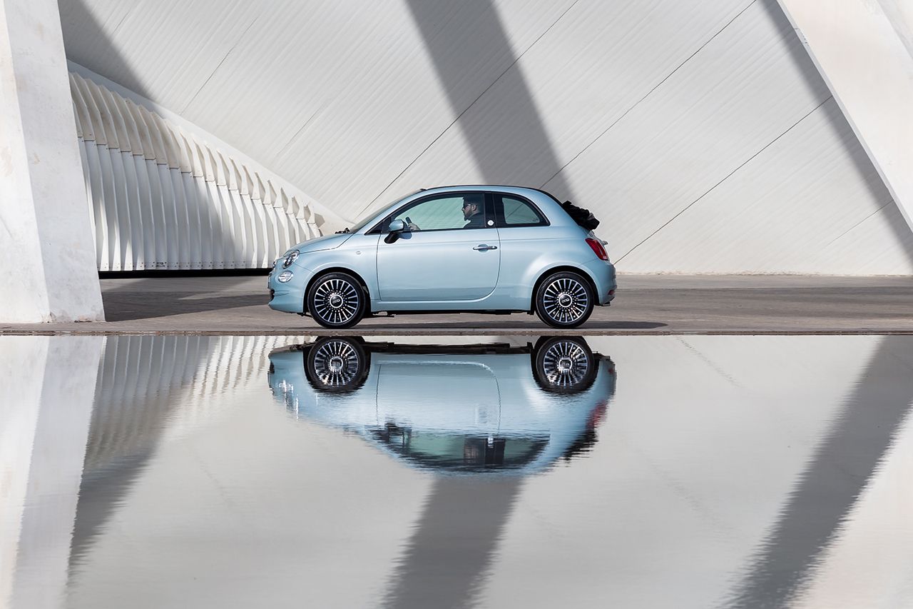 Fiat 500 Hybrid, vista laterale