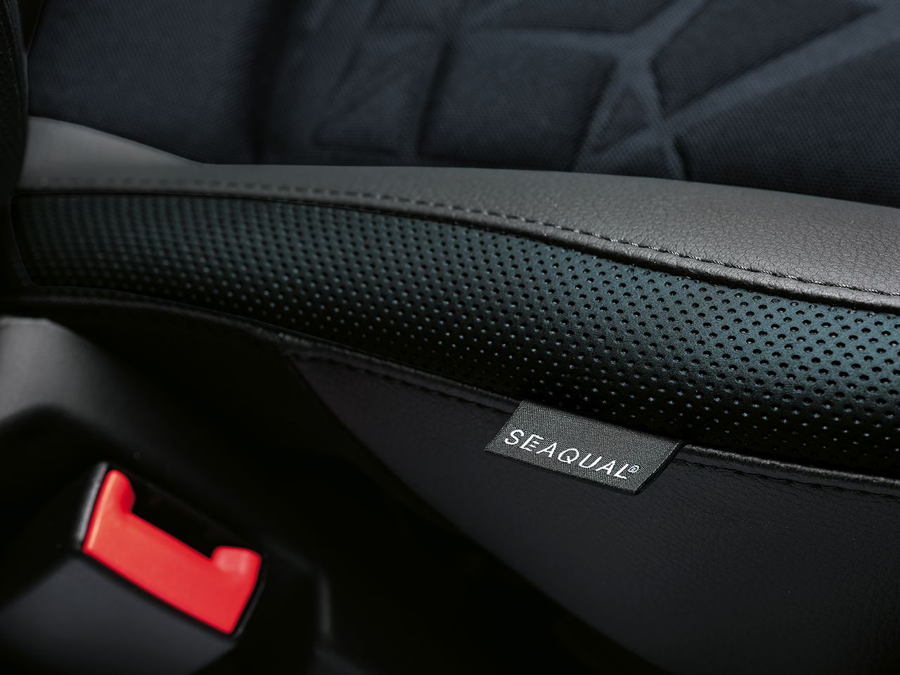 Fiat 500 Hybrid, dettaglio degli interni