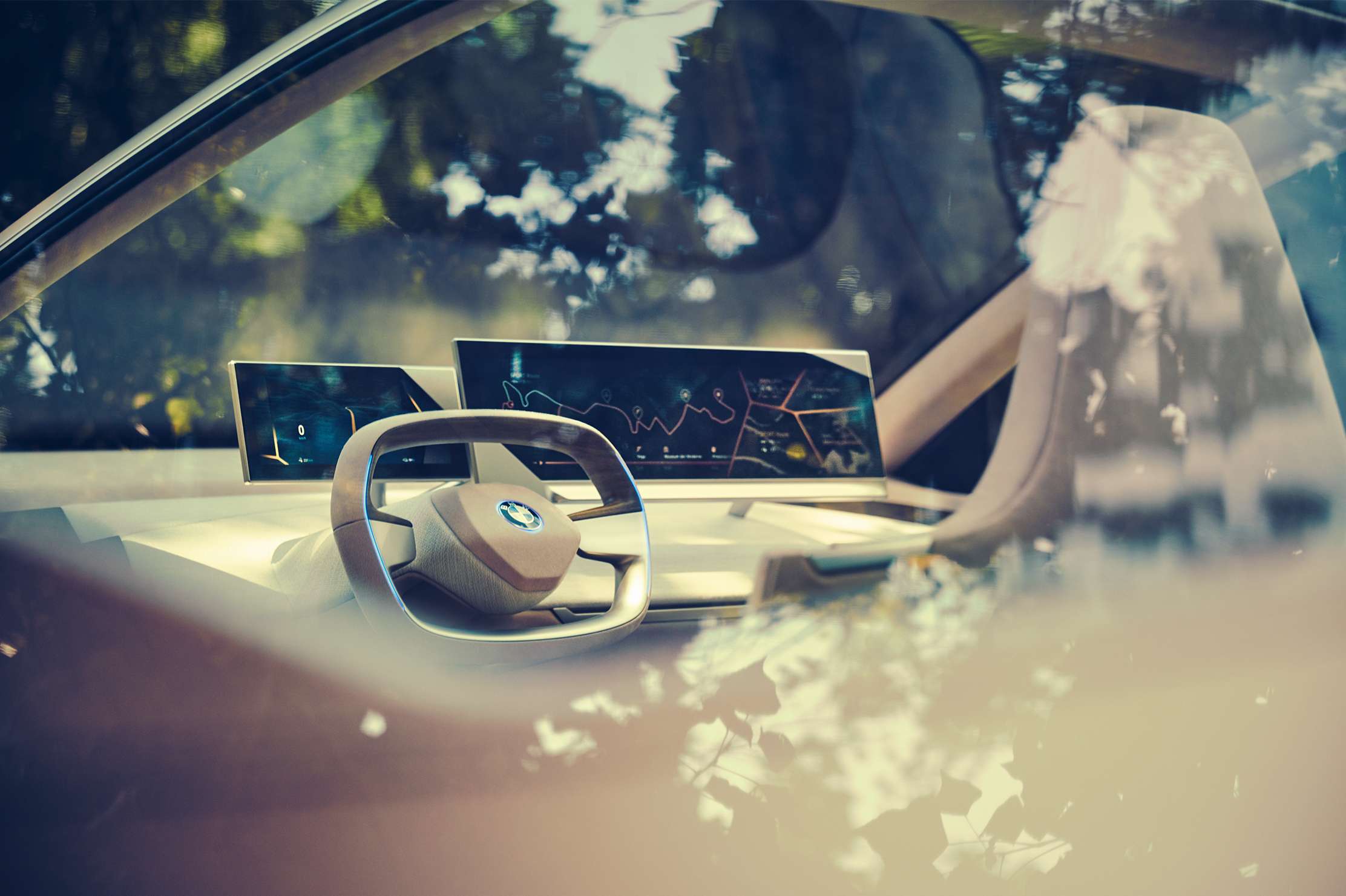 BMW iNEXT, interni e volante