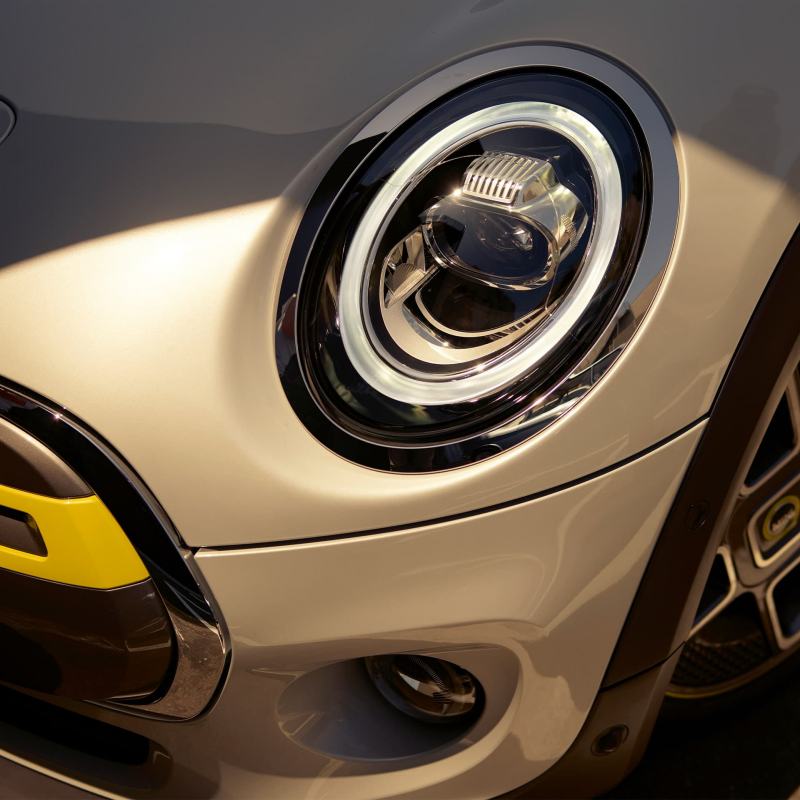 MINI  Mini, fari e gruppi ottici