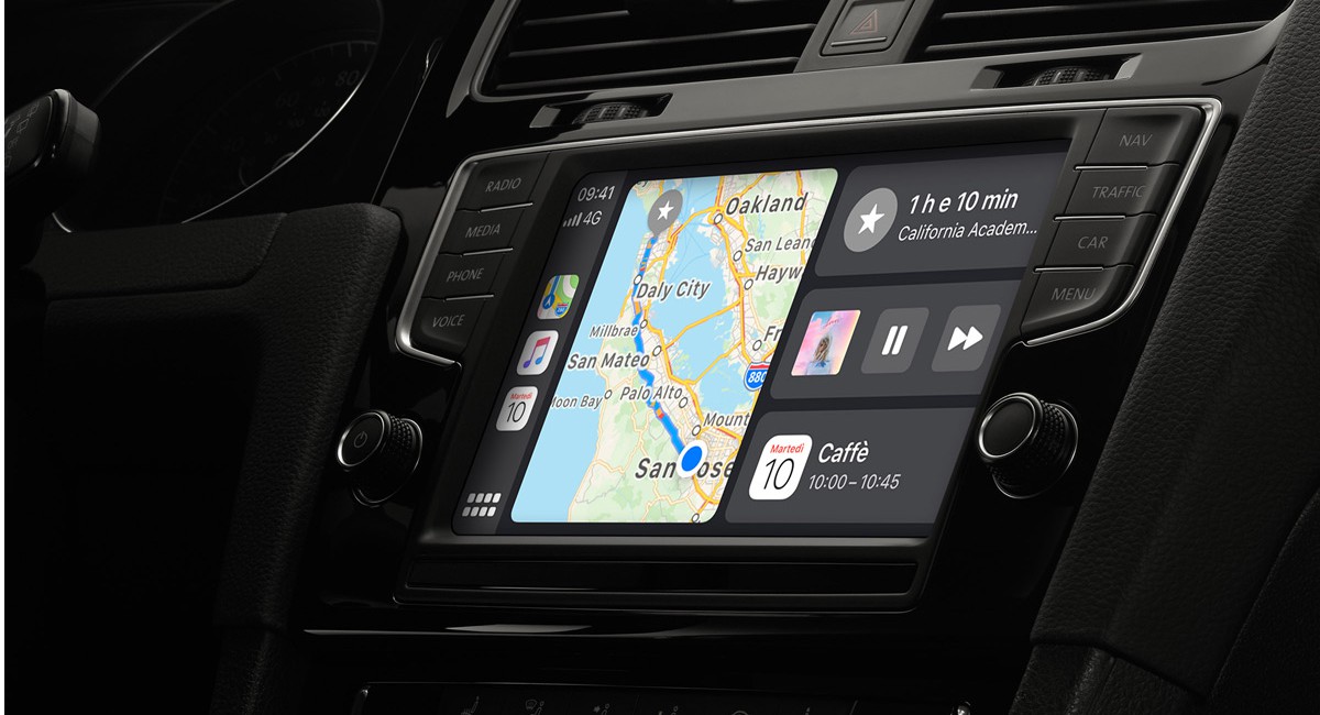 Apple CarPlay