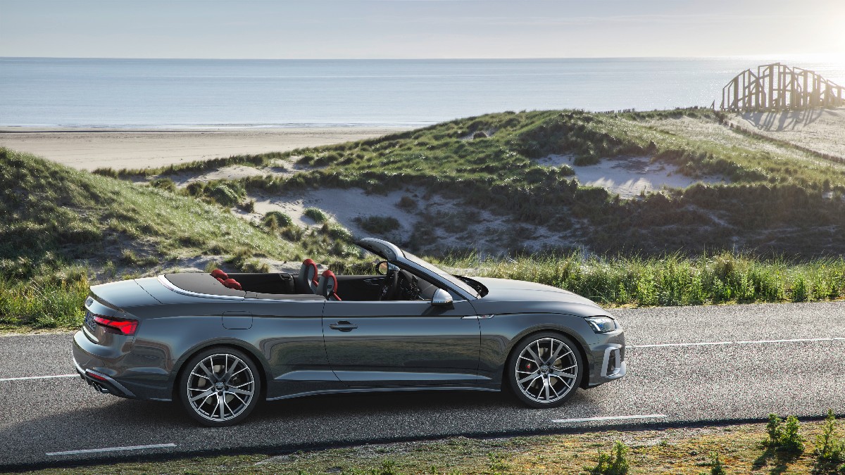 Audi  S5 Cabriolet TFSI, foto degli esterni