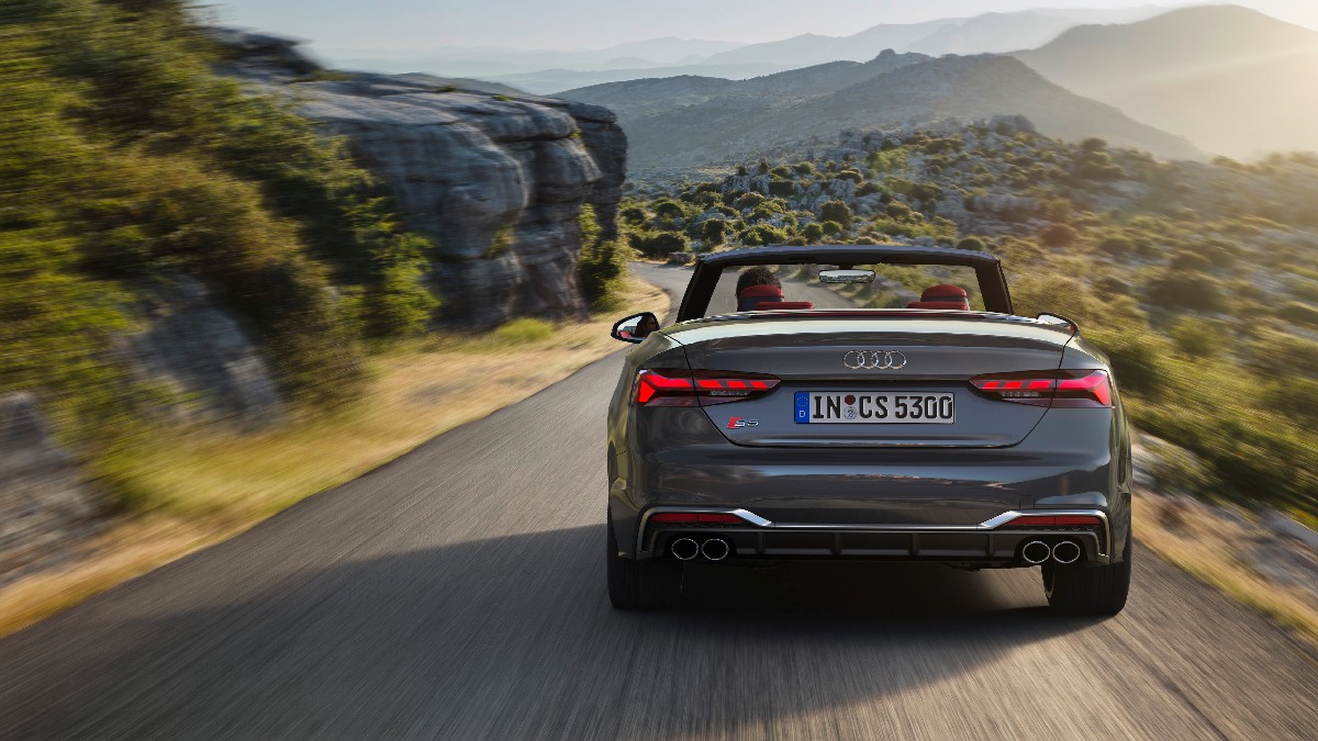 Audi  S5 Cabriolet TFSI, foto degli esterni