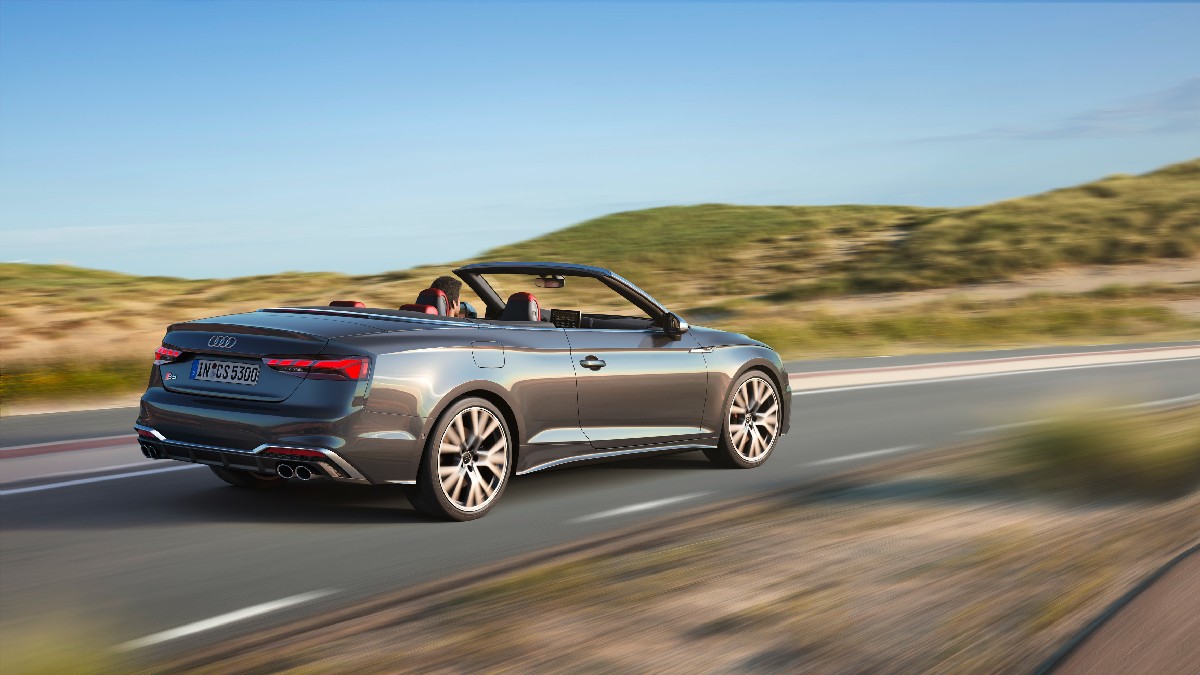 Audi  S5 Cabriolet TFSI, foto degli esterni