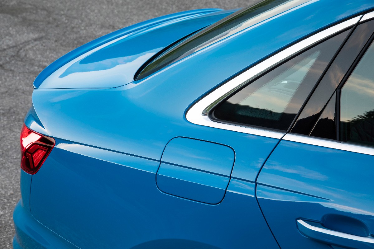 Audi  S4 Sedan TDI, foto degli esterni