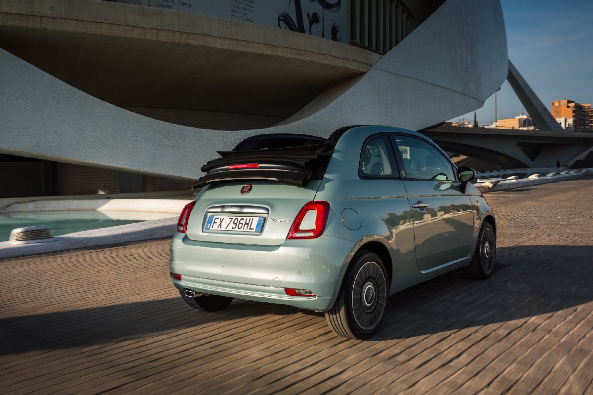 FIAT  500C Hybrid, foto degli esterni