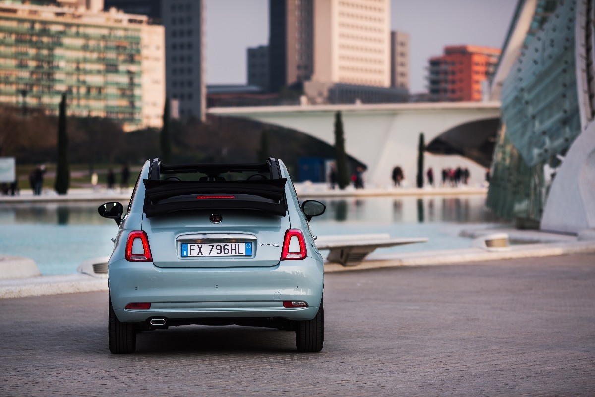 FIAT  500C Hybrid, foto degli esterni