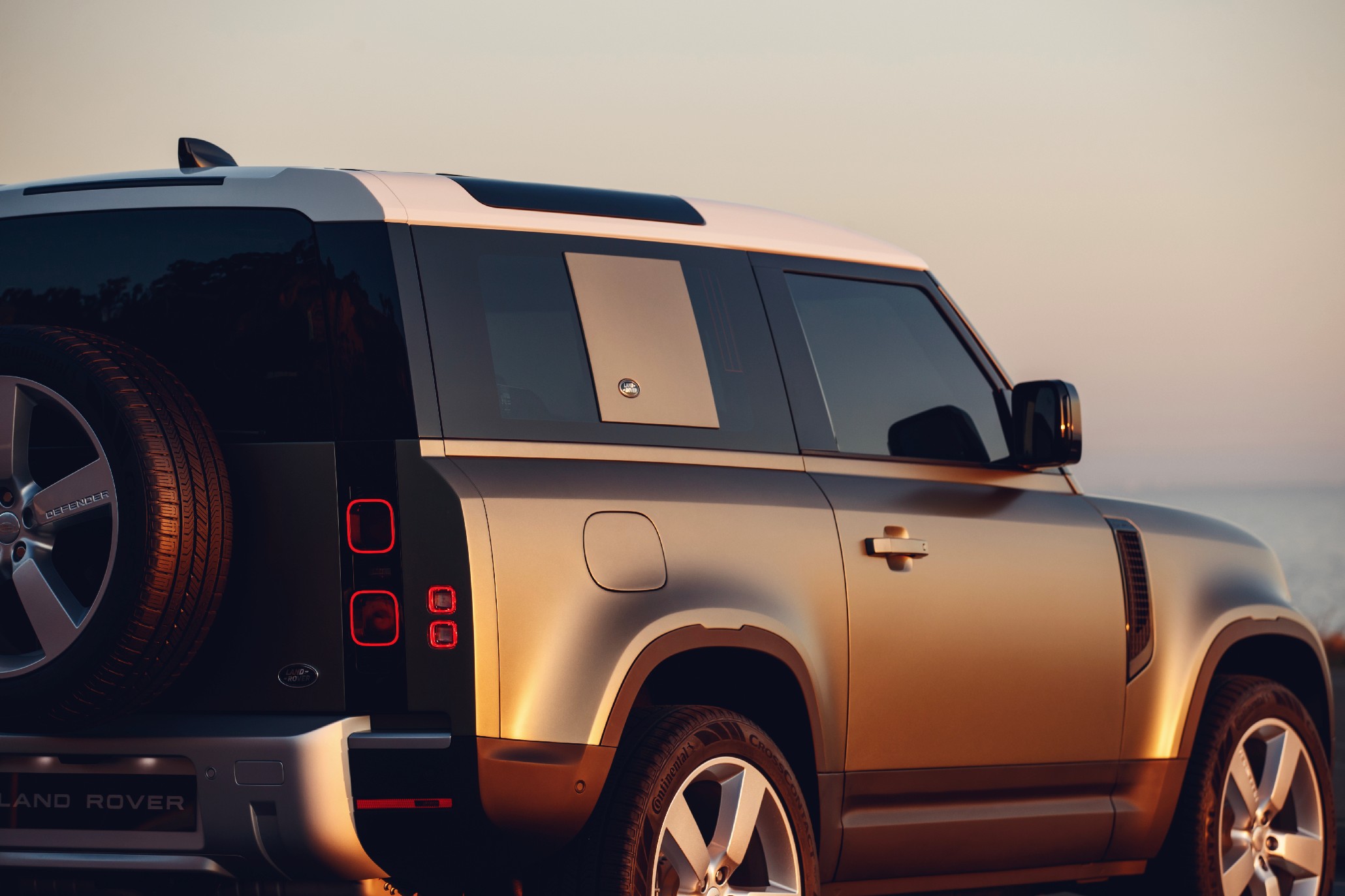 Land Rover  Defender 90