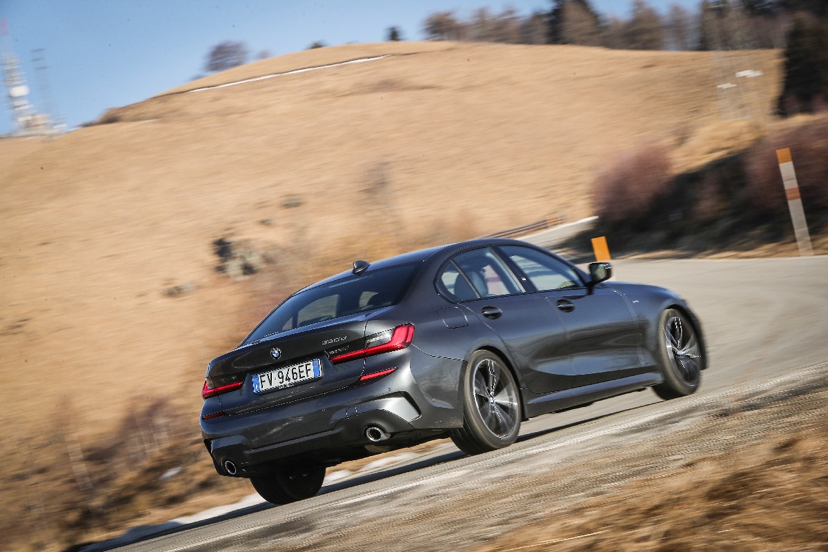 BMW  Serie 3, foto degli esterni