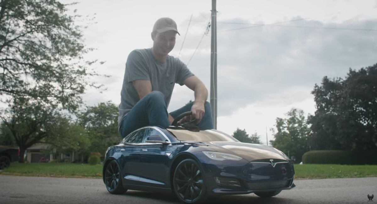 Volete vedere la Tesla Model S più piccola al mondo? - Newstreet