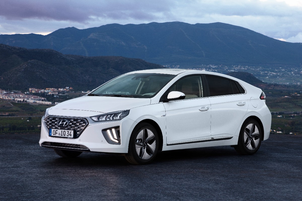 Hyundai  IONIQ Hybrid