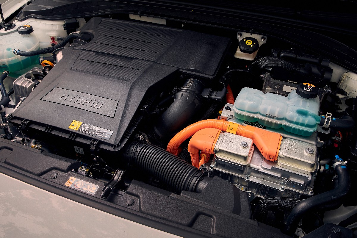 Hyundai  IONIQ Hybrid