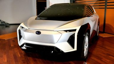 Subaru Evoltis: il SUV elettrico sviluppato con Toyota