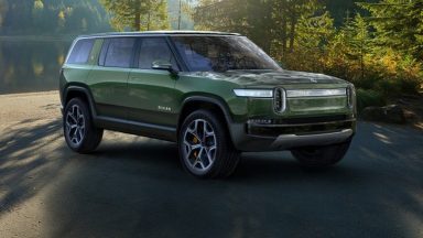 Rivian: il pick-up ed il SUV elettrico in consegna nel 2021