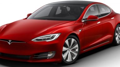 Ford: la critica sulla qualità costruttiva alle auto di Tesla