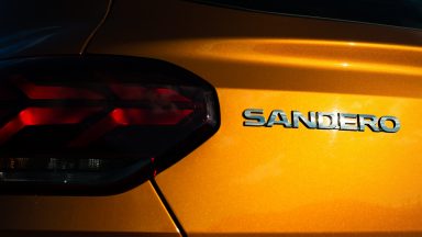 Dacia Sandero: nuove indiscrezioni sulla ibrida Full Hybrid