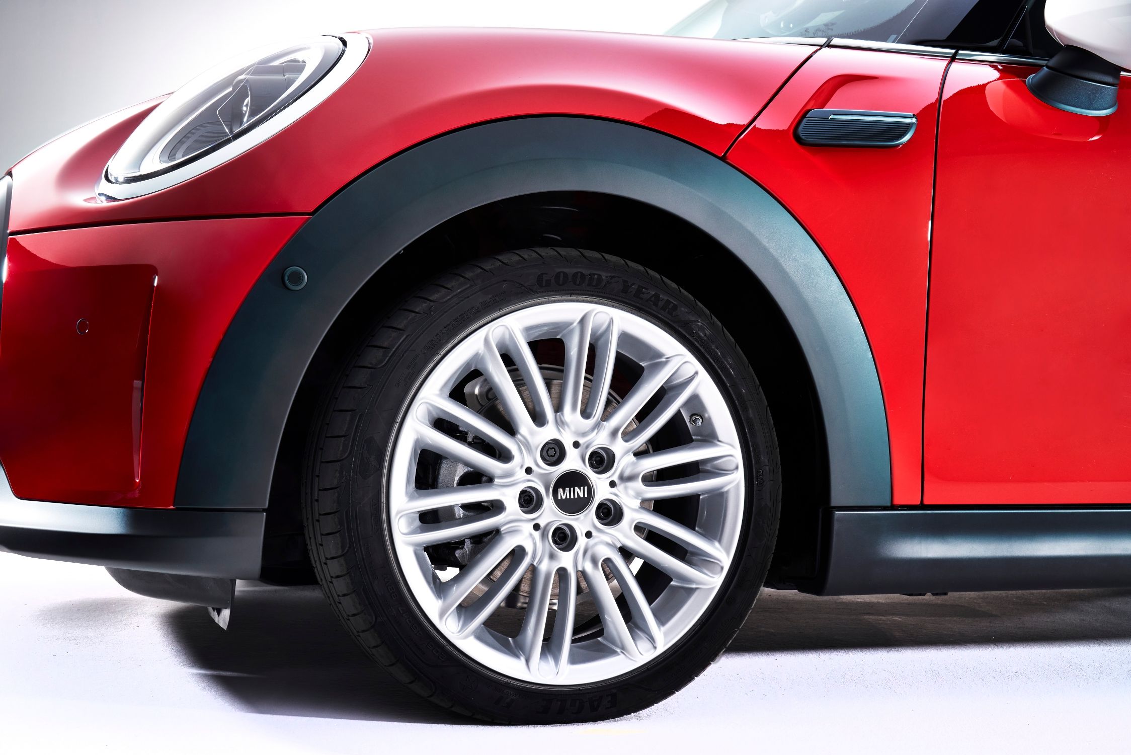 Mini Cooper 3 porte (2021)