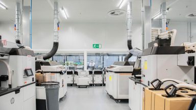 Da rifiuti a parti di auto grazie a Ford e HP