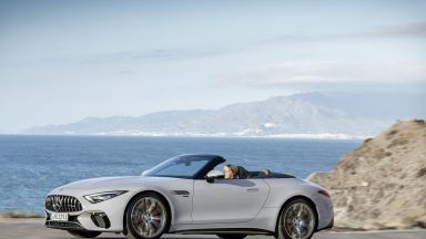 Mercedes-AMG SL: in arrivo la versione ibrida E-Performance