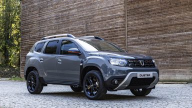 Dacia Duster: ecco la nuova versione speciale Extreme