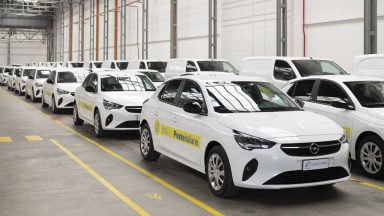 Stellantis: fornitura di veicoli elettrici a Poste Italiane