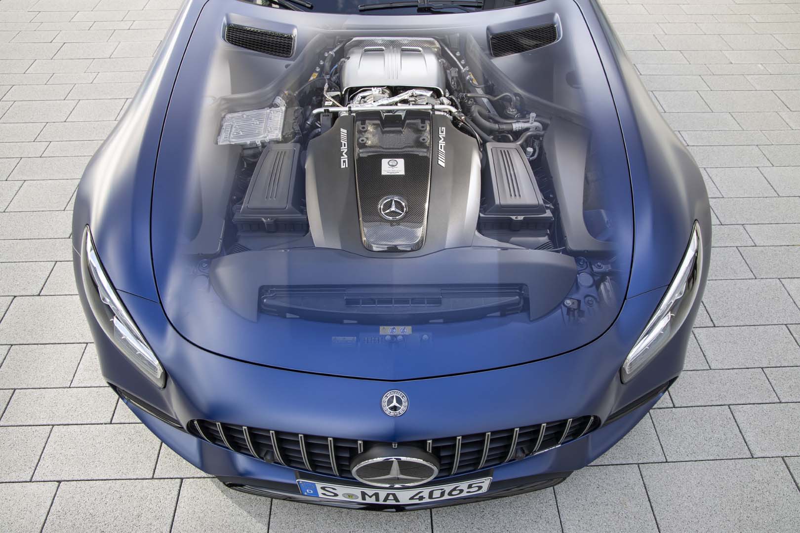 Mercedes-Benz  AMG GT 4 Porte Coupé, foto del motore