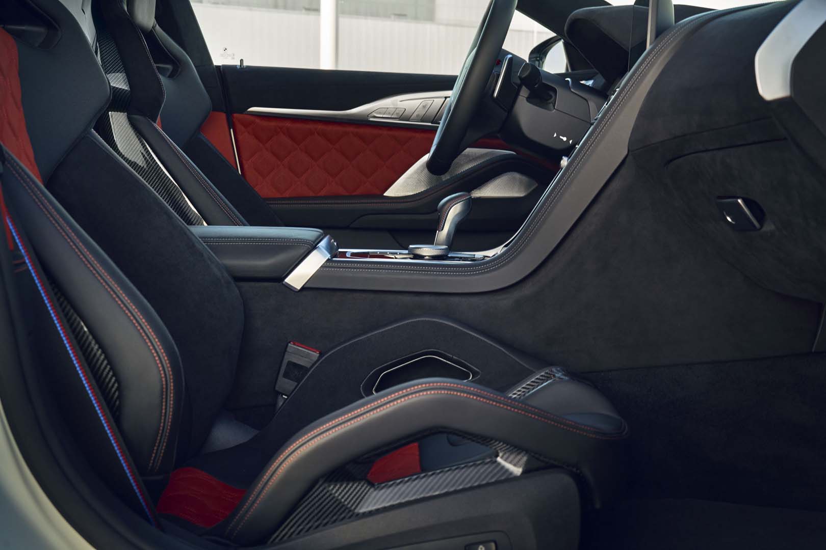 BMW  M8 Gran Coupé Competition, foto degli interni