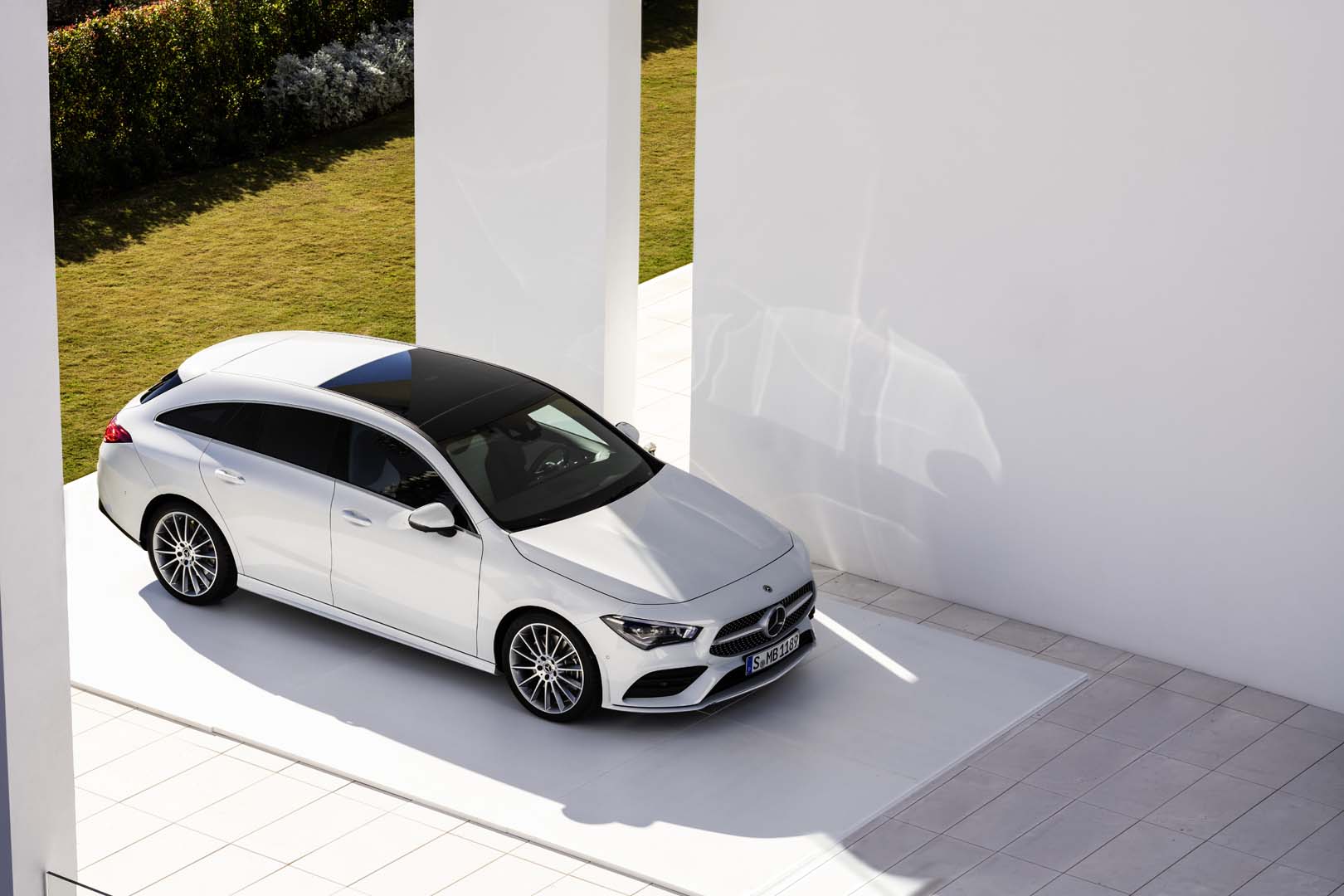 Mercedes-Benz  CLA Shooting Brake, foto degli esterni