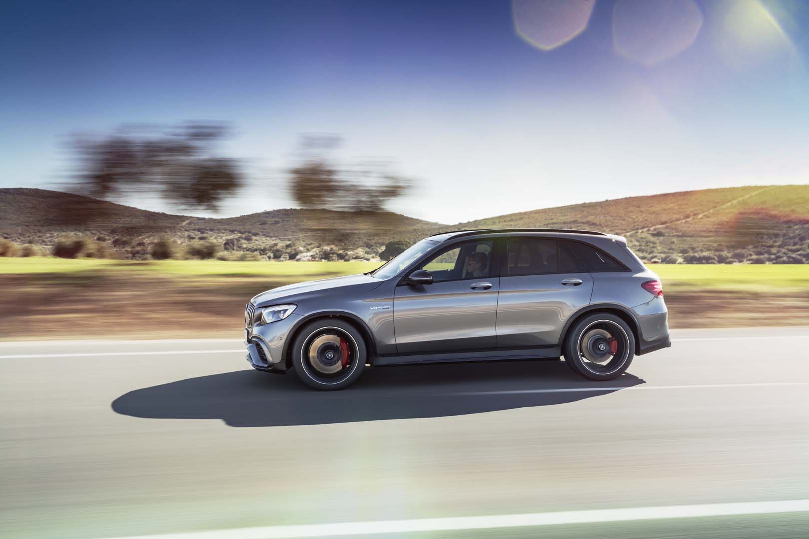 Mercedes-Benz   GLC SUV, foto degli esterni