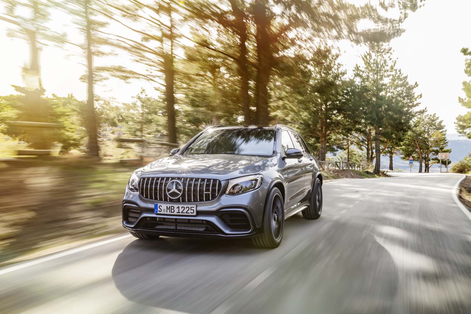 Mercedes-Benz   GLC SUV, foto degli esterni