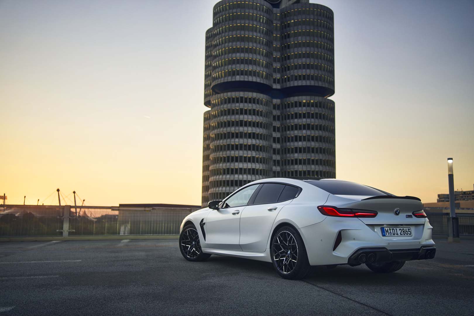 BMW  M8 Gran Coupé Competition, foto degli esterni