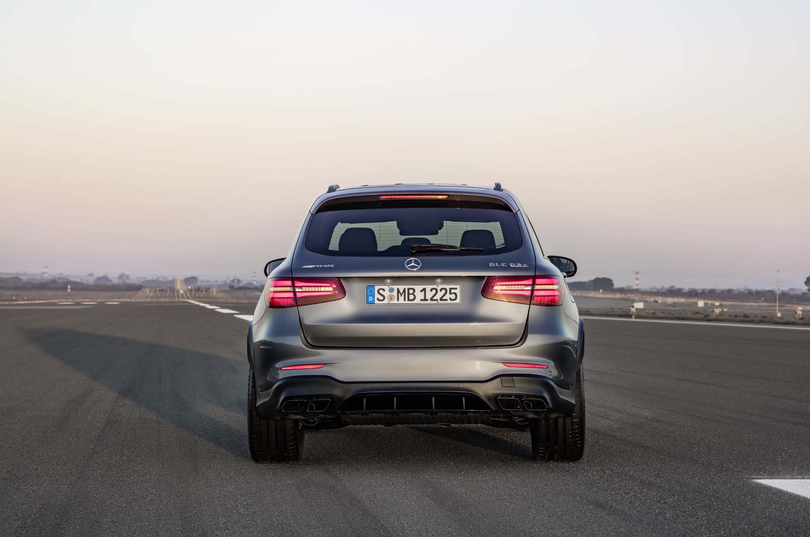 Mercedes-Benz   GLC SUV, foto degli esterni