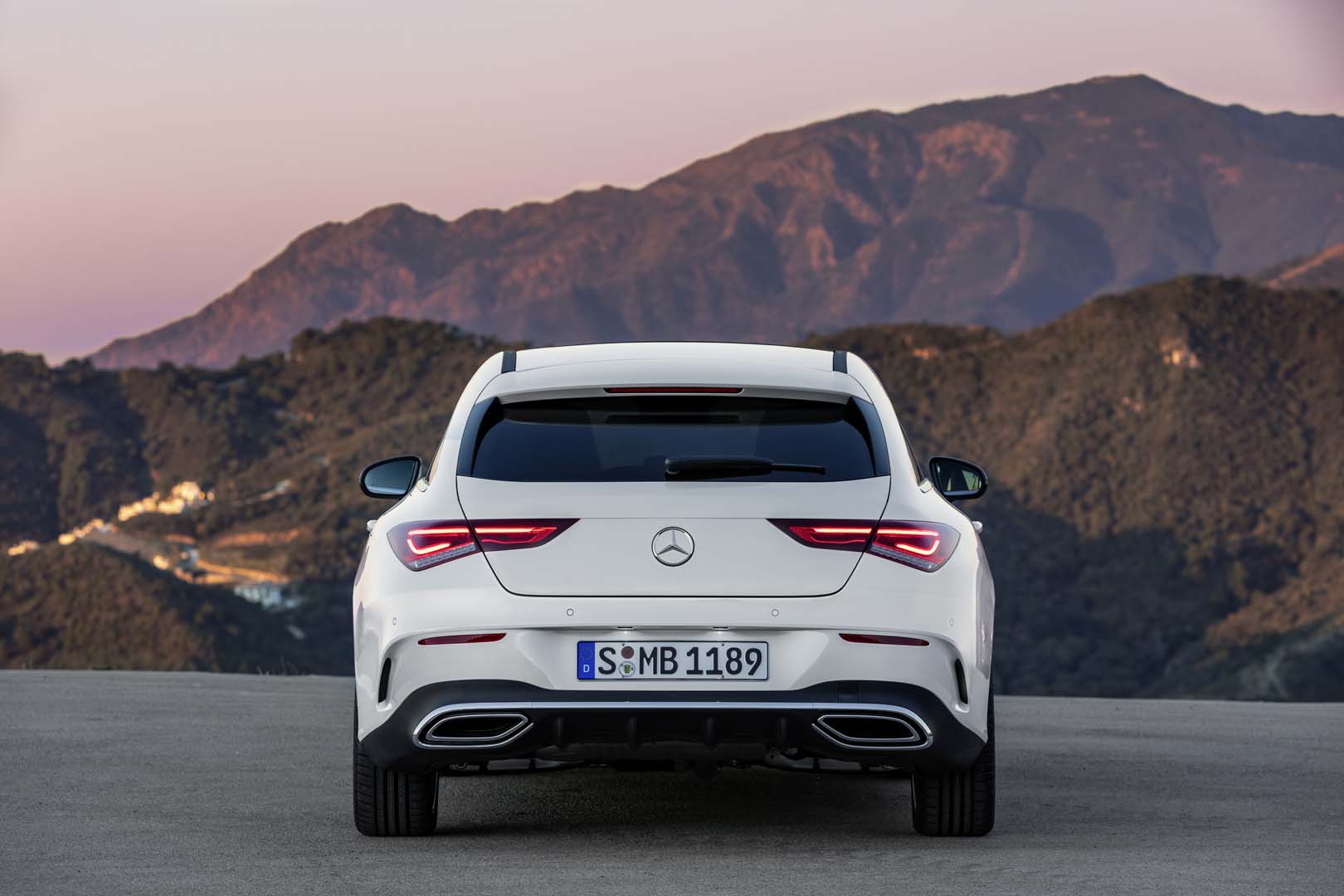 Mercedes-Benz  CLA Shooting Brake, foto degli esterni
