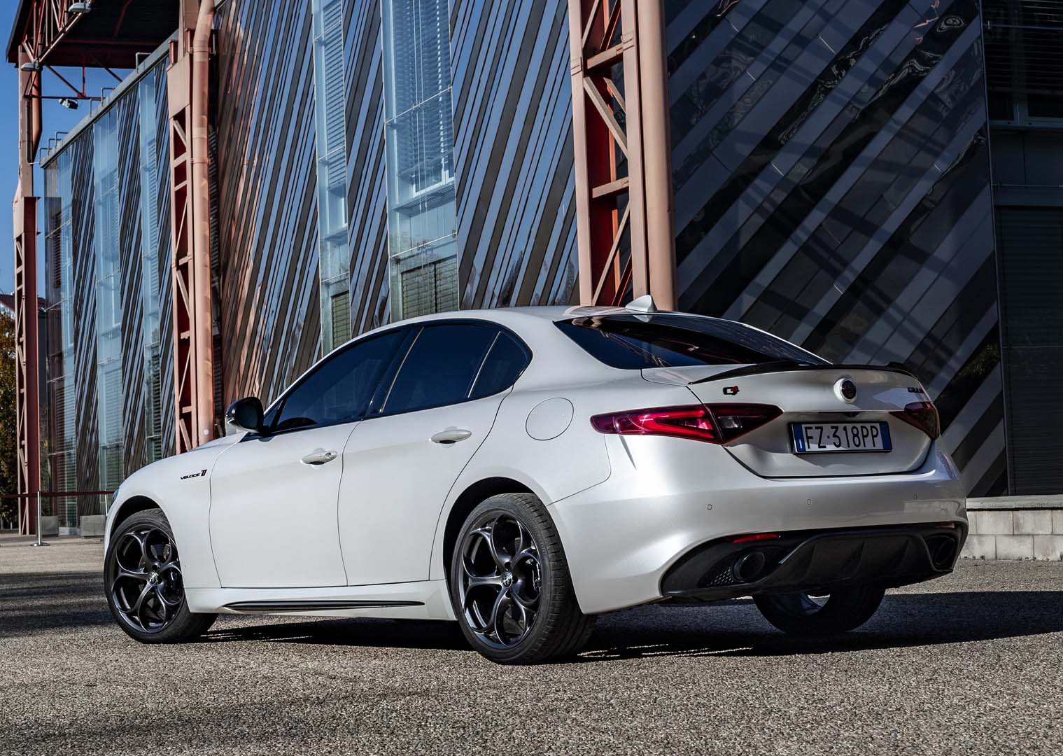 Alfa Romeo  Giulia 2022, foto degli esterni