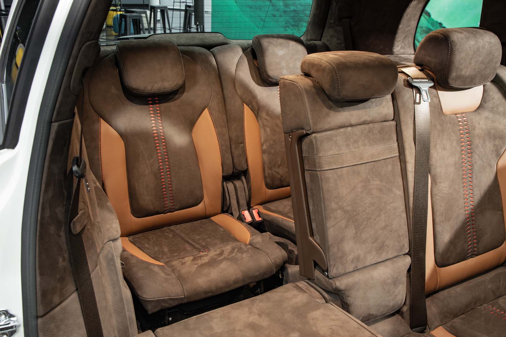 Mercedes-Benz  GLB SUV, foto degli interni