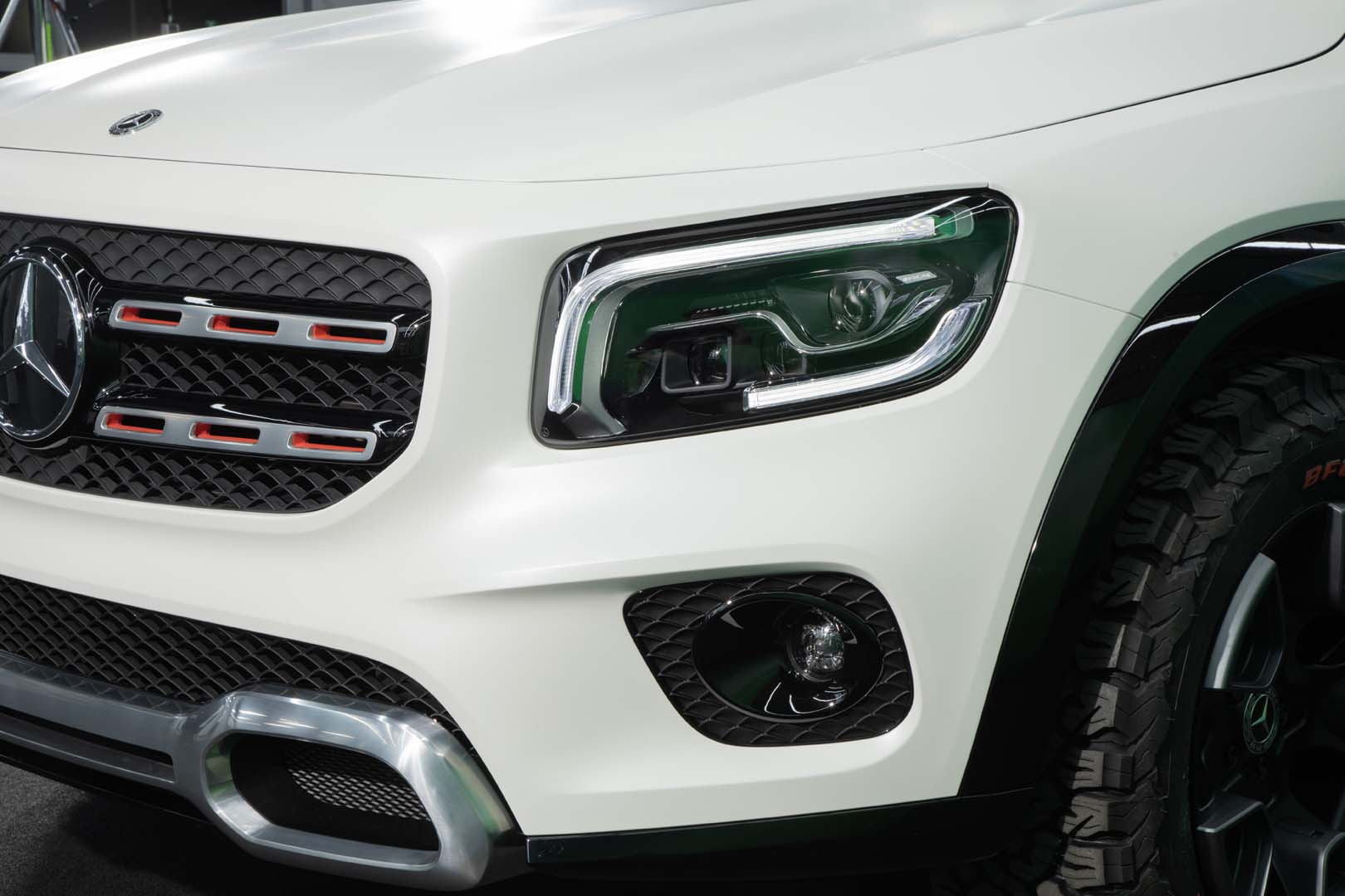 Mercedes-Benz  GLB SUV, foto degli esterni