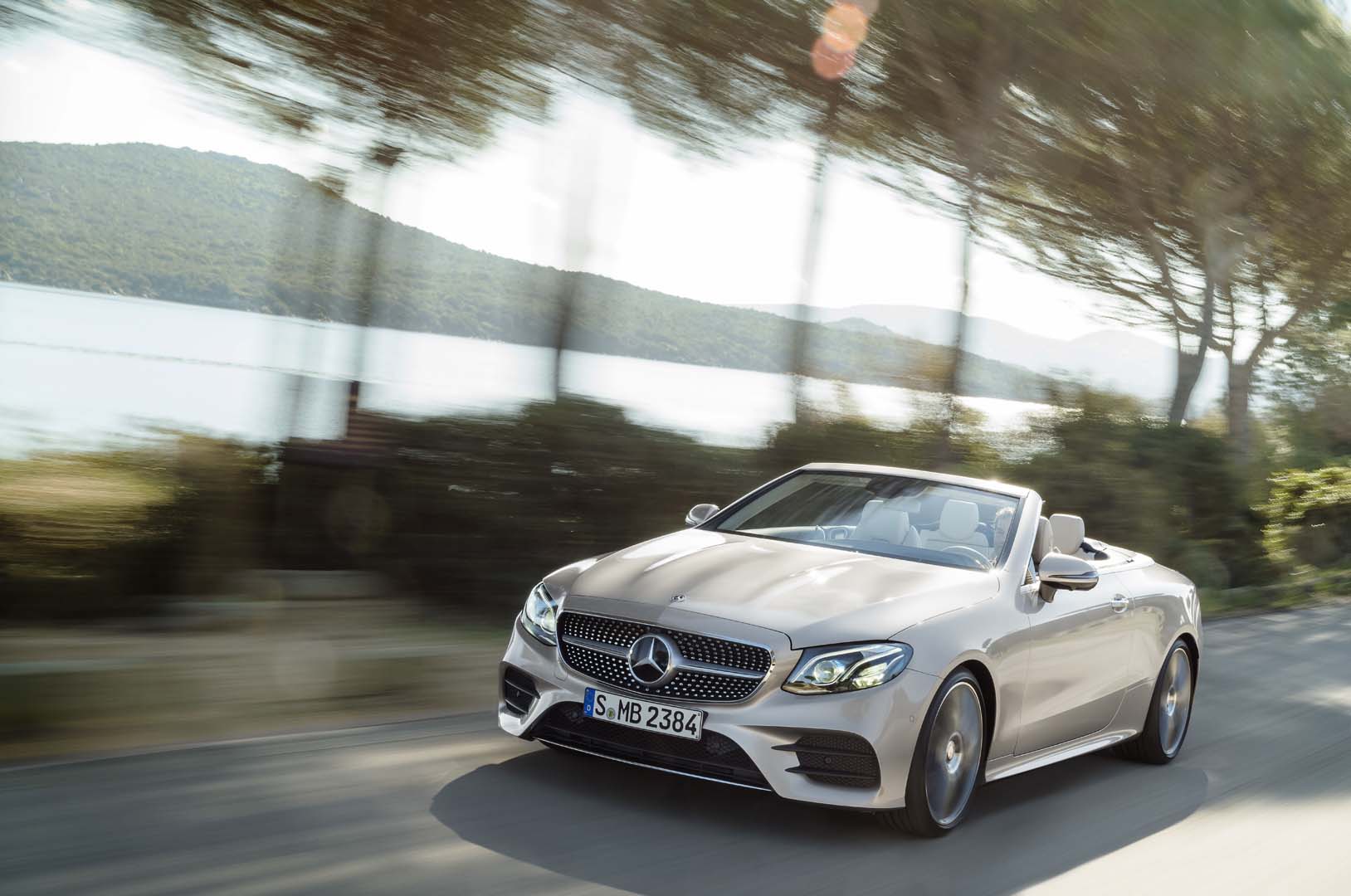 Mercedes-Benz  Mercedes-Benz Classe E Cabrio, foto degli esterni