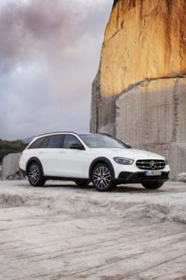 Mercedes-Benz  Classe E Station Wagon, foto degli esterni