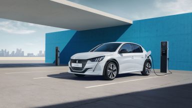 Peugeot e-208: le novità per la configurazione elettrica
