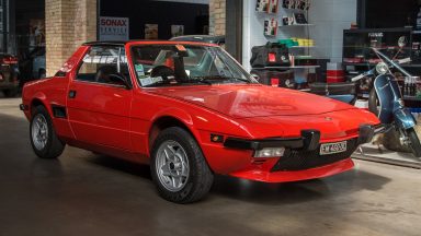 Fiat X1/9: 50 anni per la 