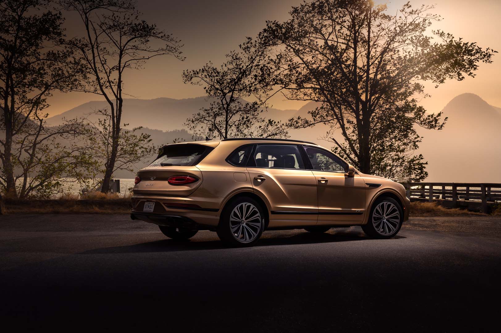 Bentley  Bentayga 2022, foto degli esterni