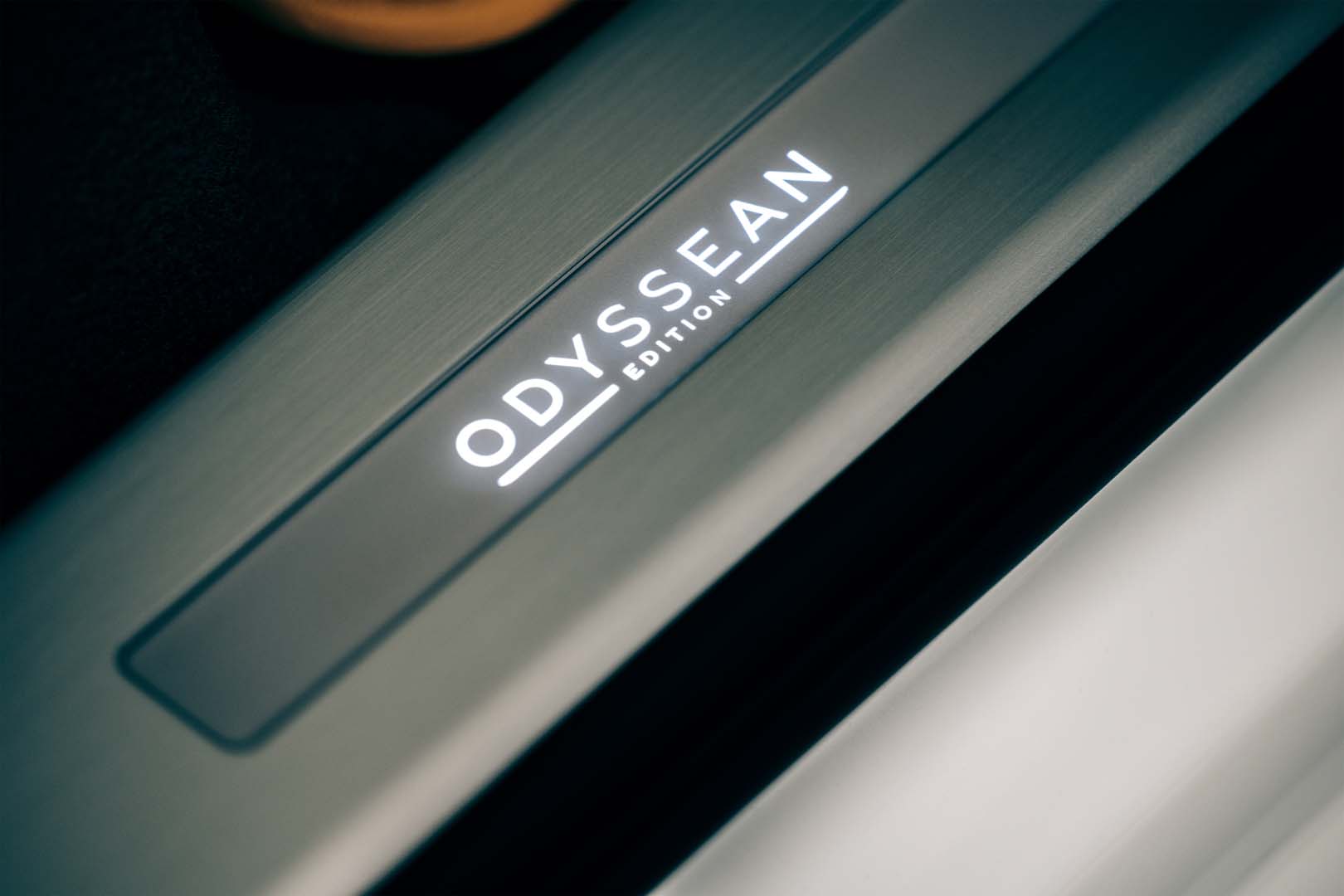 Bentley  Bentayga 2022, foto degli interni