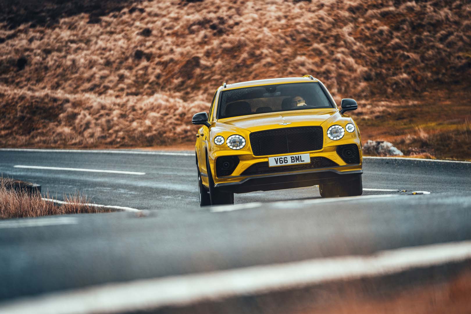 Bentley  Bentayga 2022, foto degli esterni
