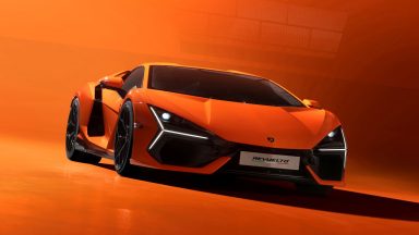 Lamborghini Revuelto: nuova supercar a propulsione ibrida