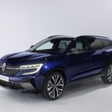 Renault Espace: ecco la nuova generazione come SUV media
